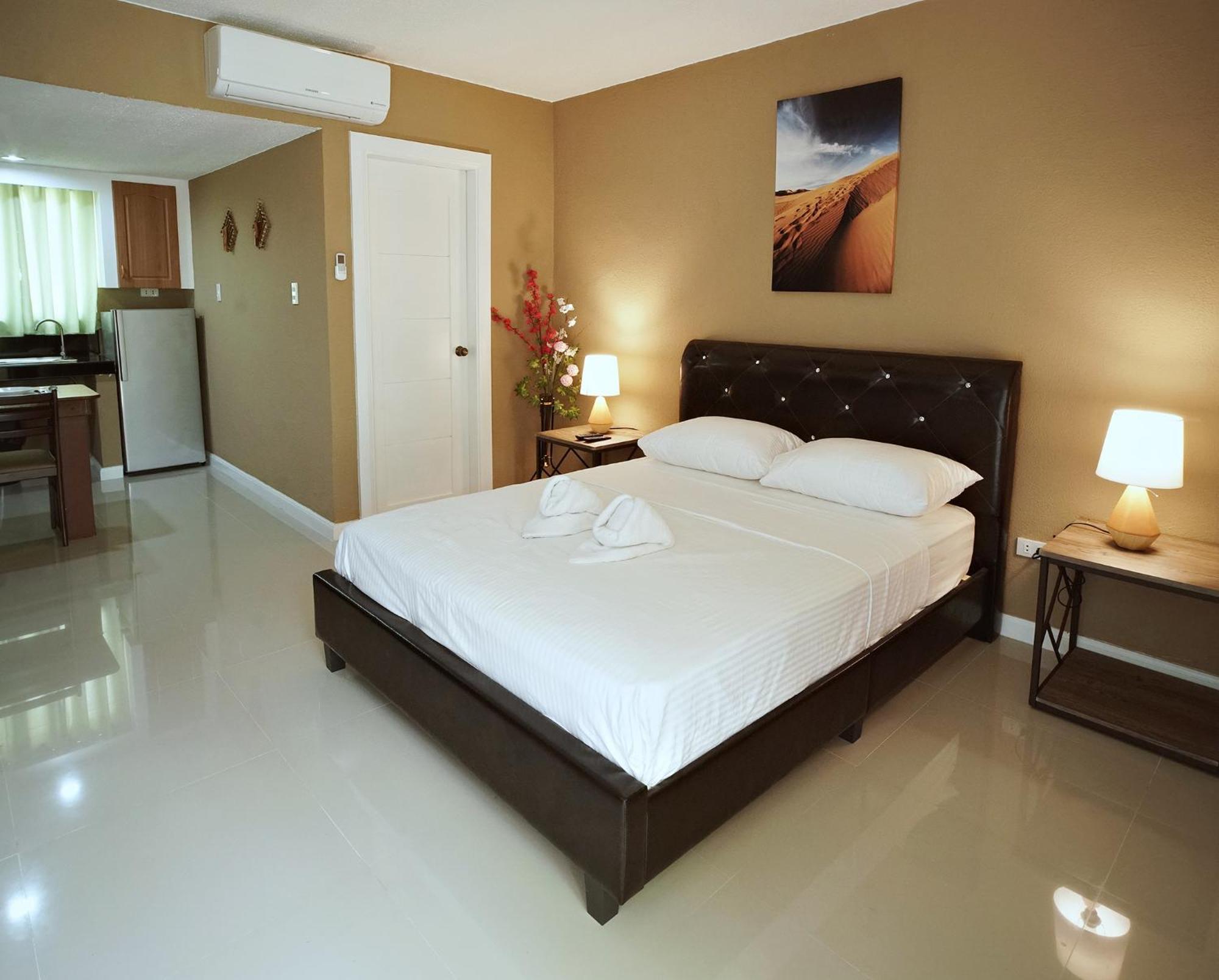 Coco Cabana Apartelle Panglao Island Room photo